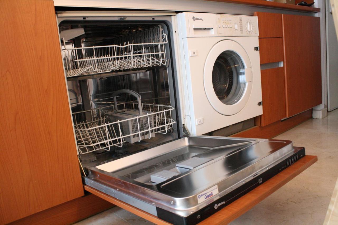 Apartamento Benalmádena Playa con WIFI, piscinas y garaje Esterno foto