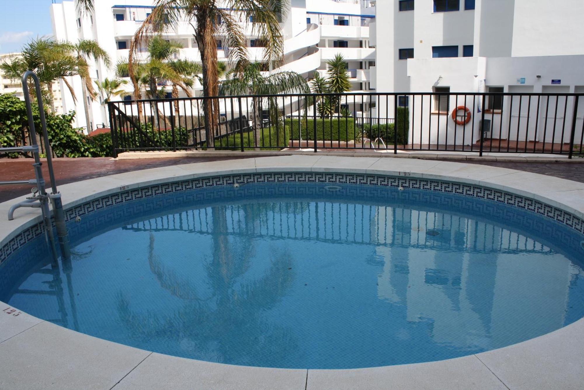 Apartamento Benalmádena Playa con WIFI, piscinas y garaje Esterno foto